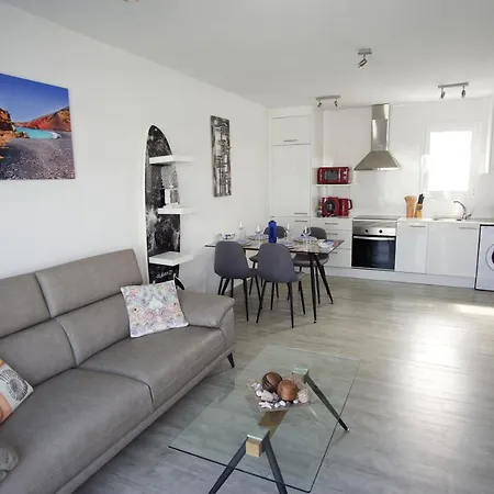 Cucharas - Pool - 2 Min - Free Ac & Wifi Apartment