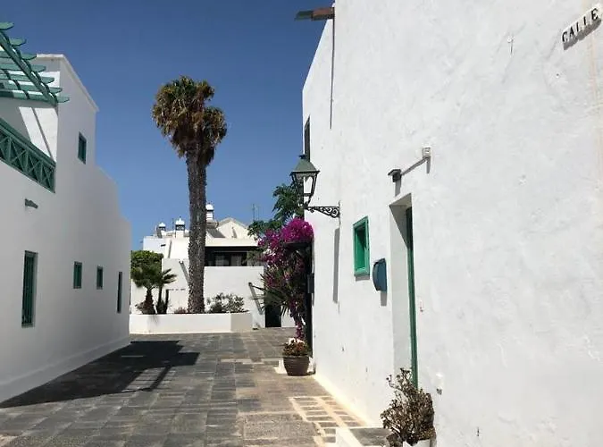 Appartamento Cucharas - Pool - 2 Min - Free Ac & Wifi Costa Teguise